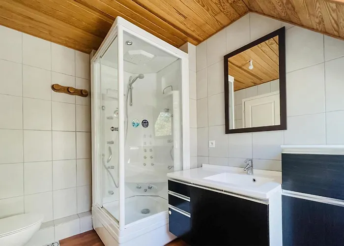 Holiday home Awesome In